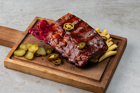 Пряные свиные ребра