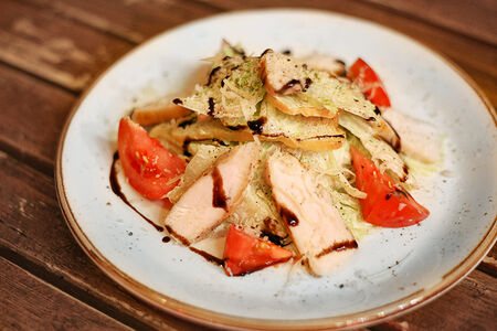 Салат Тихуан с куриным филе