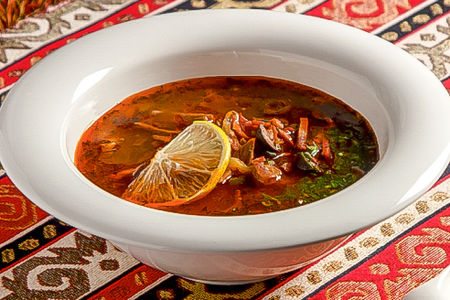 Солянка мясная