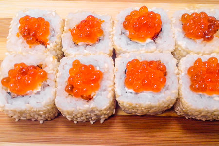 Ролл Икура маки