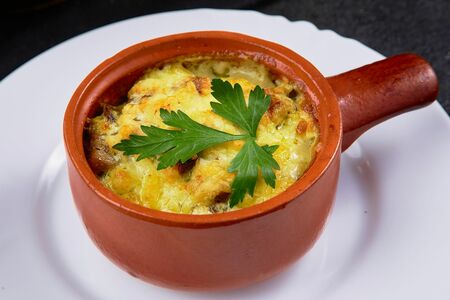 Жульен с курицей и с грибами