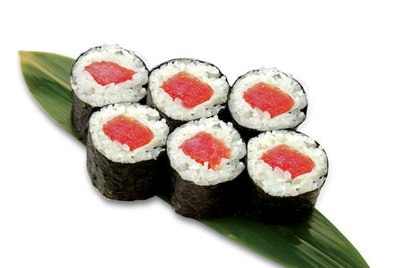 Ролл с тунцом