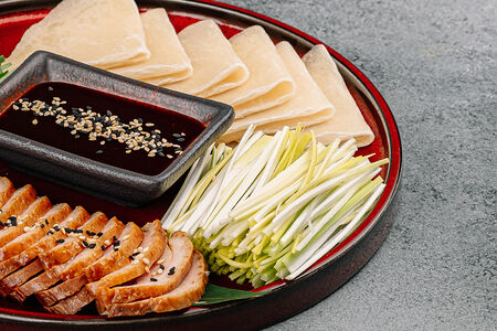 Филе утки в пекинском стиле