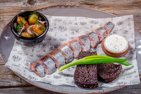 Сельдь домашнего посола