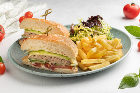 Сэндвич с тунцом