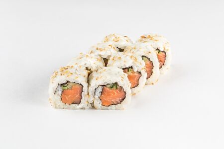 Острый ролл с лососем