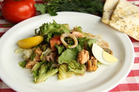 Салат Средиземноморский