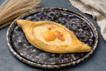 Хачапури по-аджарски