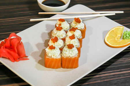 Ролл Филадельфия люкс