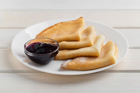 Блины с вареньем