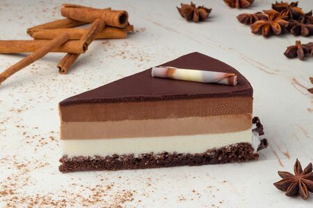 Торт Три шоколада