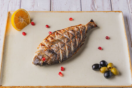 Дорадо на мангале