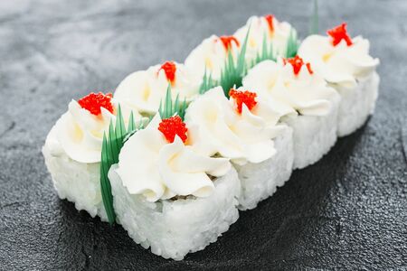 Ролл Сеам маки