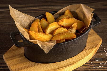 Картофель по-деревенски в специях