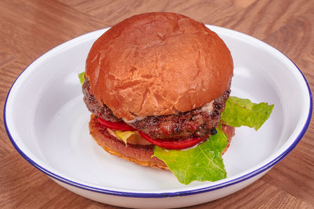 Бургер с говядиной