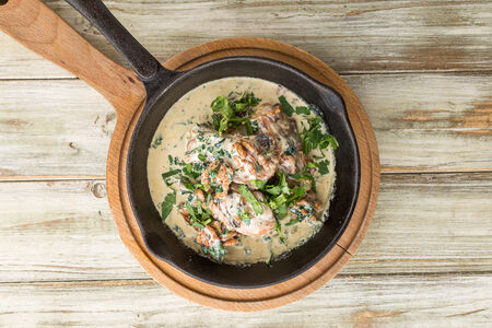 Чкмерули в пряно-сливочном соусе