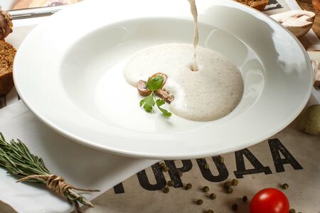 Крем-суп с шампиньонами