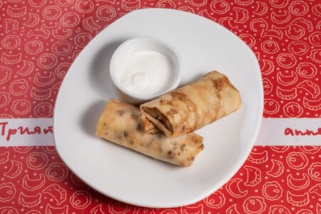 Блины с творогом и изюмом