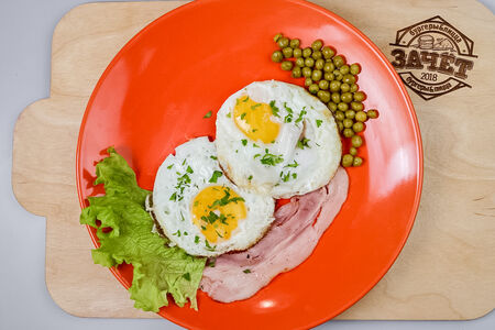 Яичница с беконом