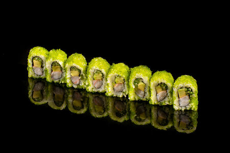 Ролл Калифорния с креветкой