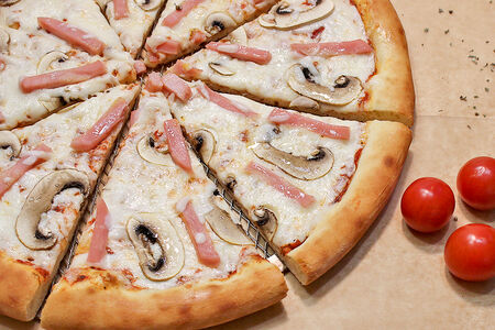 Пицца Пармская