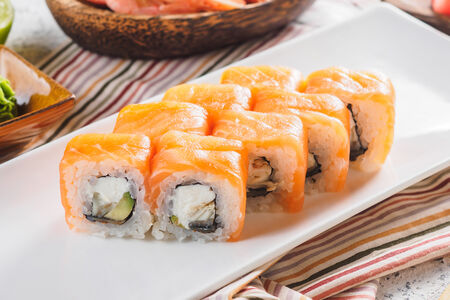 Ролл Филадельфия люкс