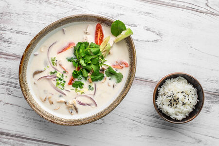 Суп Том Кха