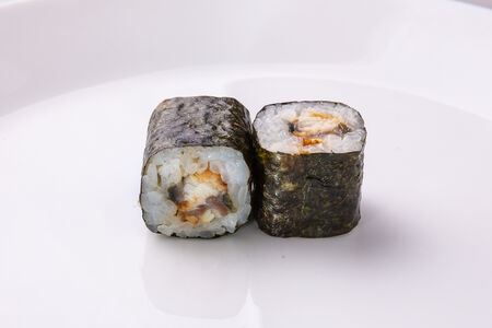 Ролл Унаги Рору