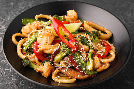 Удон с морепродуктами