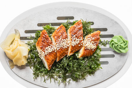 Сашими Угорь