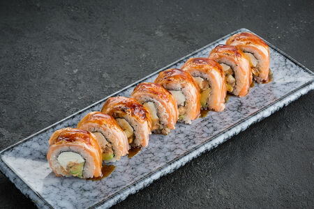 Лосось, карамель, трюфельный угорь