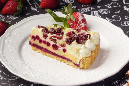 Брусничный тортик