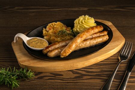 Колбаски из курицы