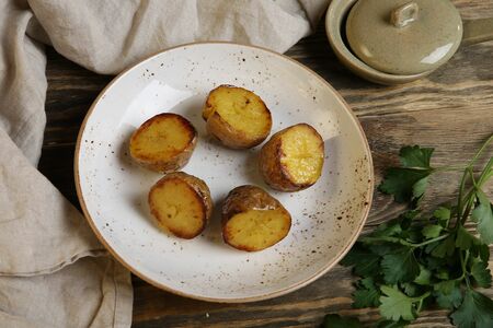 Картофель, запеченный на гриле