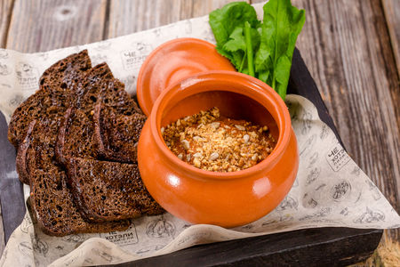 Икра баклажанная с кахетинским маслом