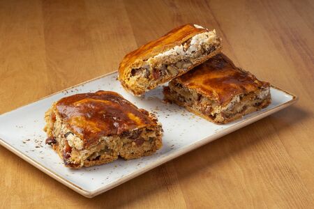 Десерт Пахлава кусочек