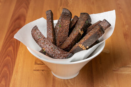 Гренки чесночные