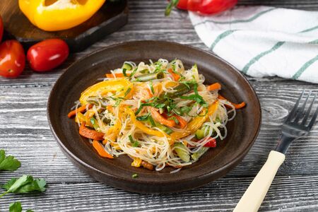 Фунчоза с овощами