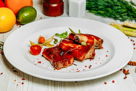 Свиные ребра под соусом барбекю