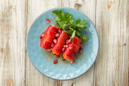 Паприка гриль с орехами по-грузински