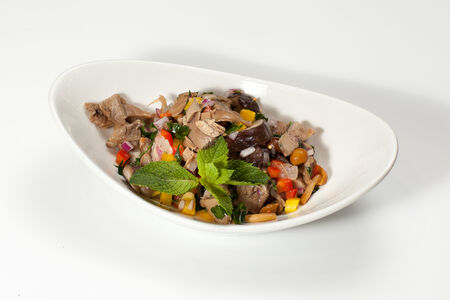 Грибы маринованные