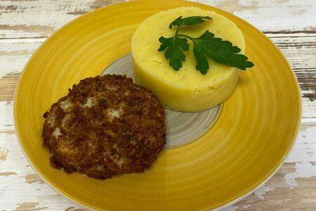 Котлета с гарниром