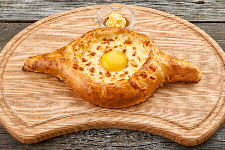 Хачапури по-аджарски