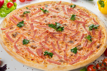 Пицца на тонком тесте Ветчини 30 см