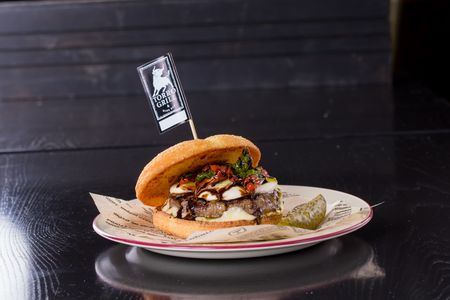 Дон Антонио