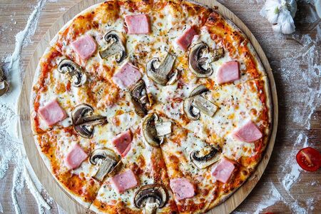 Пицца Ветчина и грибы