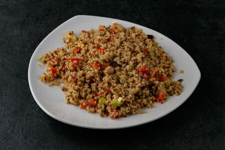 Киноа с овощами
