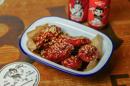 Крылышки Брюс Ли