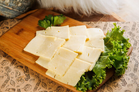 Сыр Сулугуни