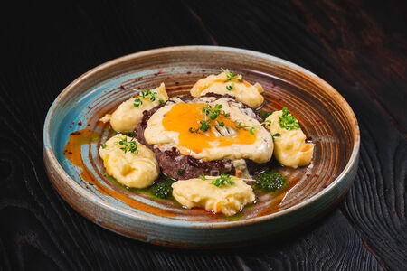 Бифштекс Четыре сыра